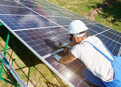 installing-standalone-solar-photo-voltaic-panel-system-min